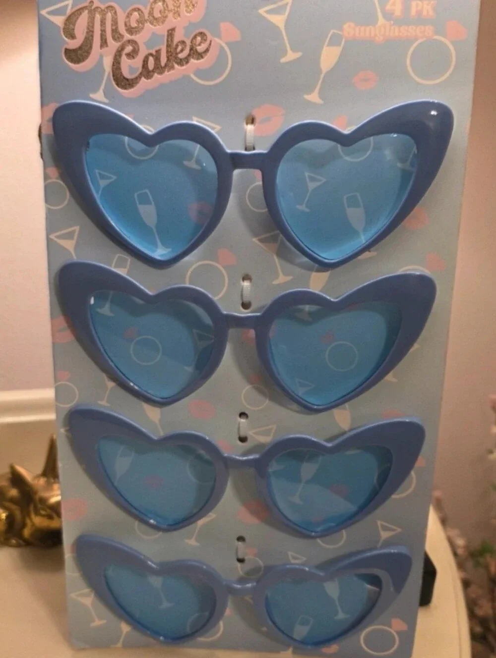 NWT- Moon Cake Sunnies